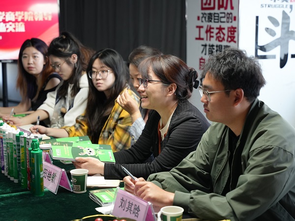 DSC09040.JPG DSC09040.JPG